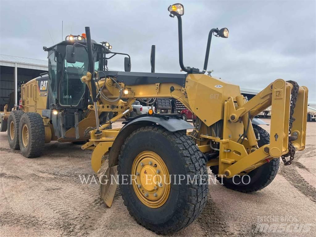 CAT 140M3 AWD Gredere