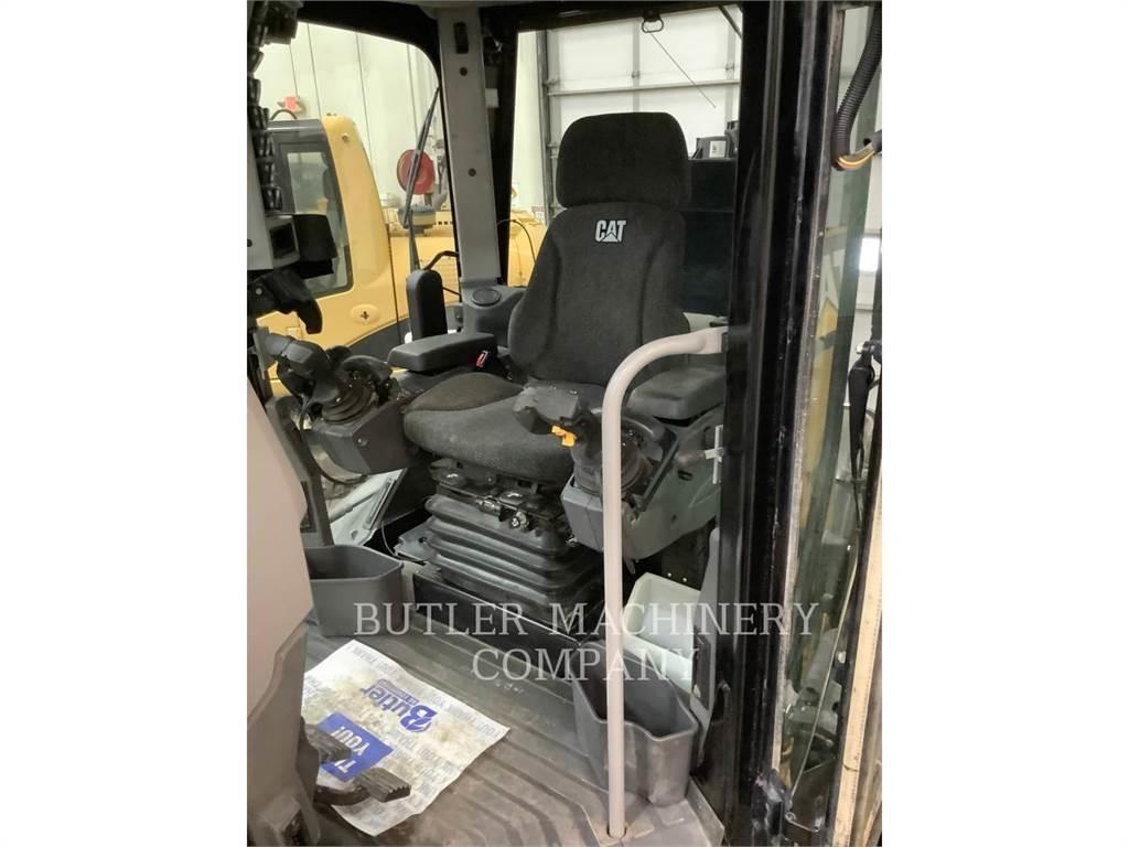 CAT 140M3 AWD Gredere