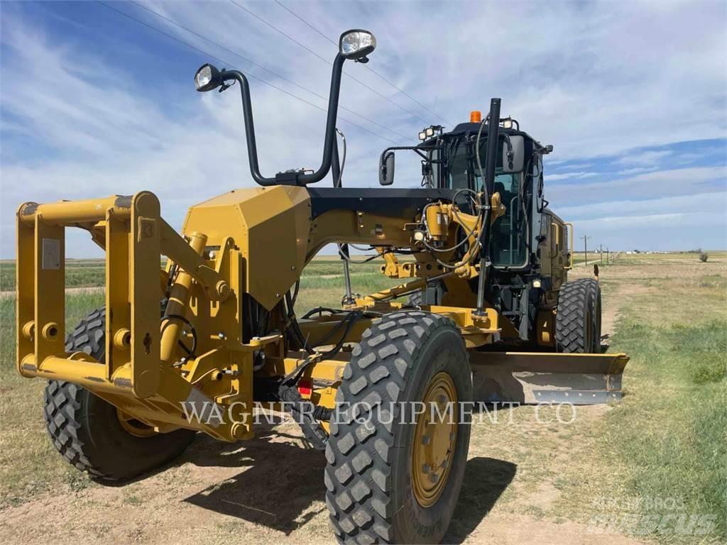 CAT 140M3 AWD Gredere