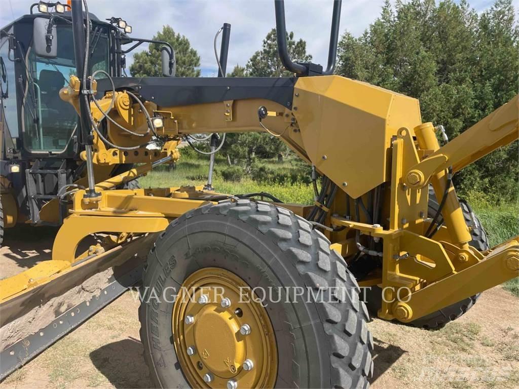 CAT 140M3 AWD Gredere