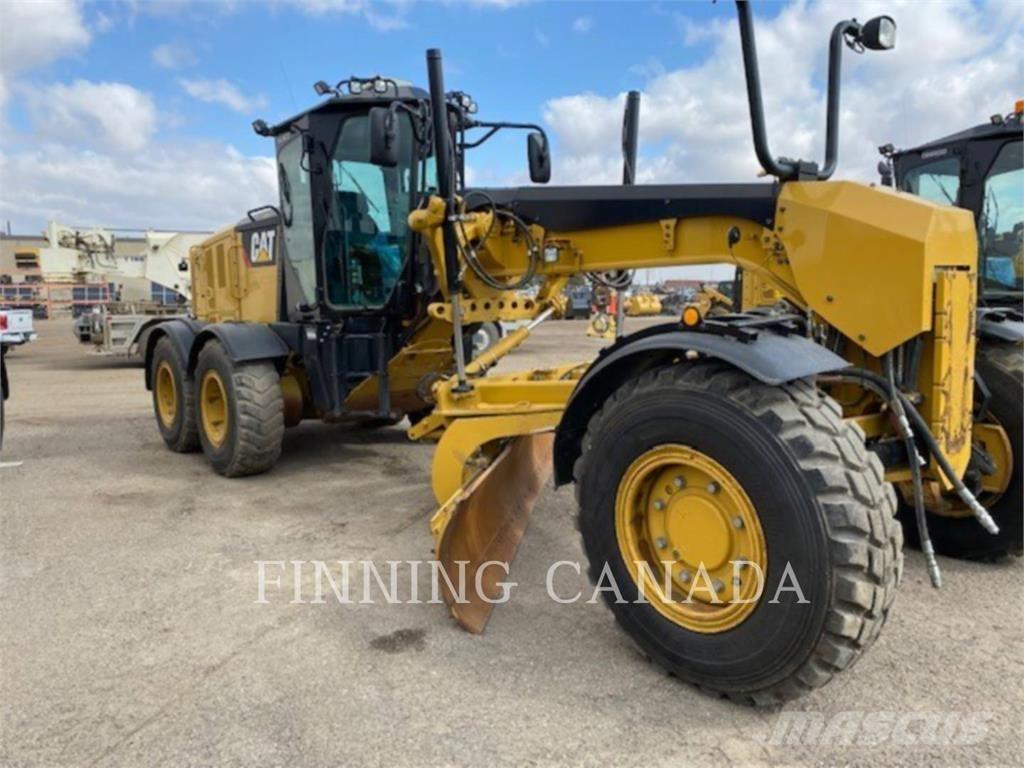 CAT 140M3 AWD Gredere