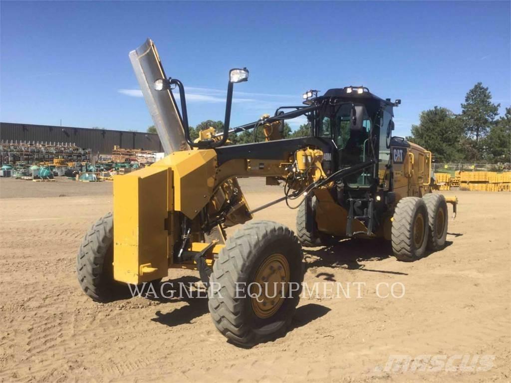 CAT 140M3 AWD Gredere