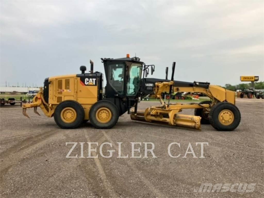CAT 140M3AWD Gredere