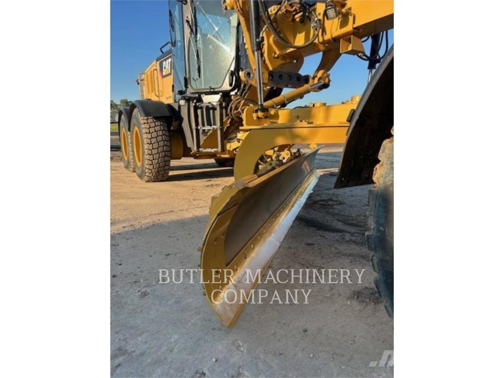 CAT 140M3AWD Gredere