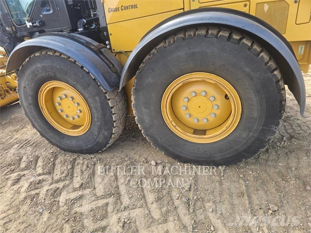 CAT 140M3AWD Gredere