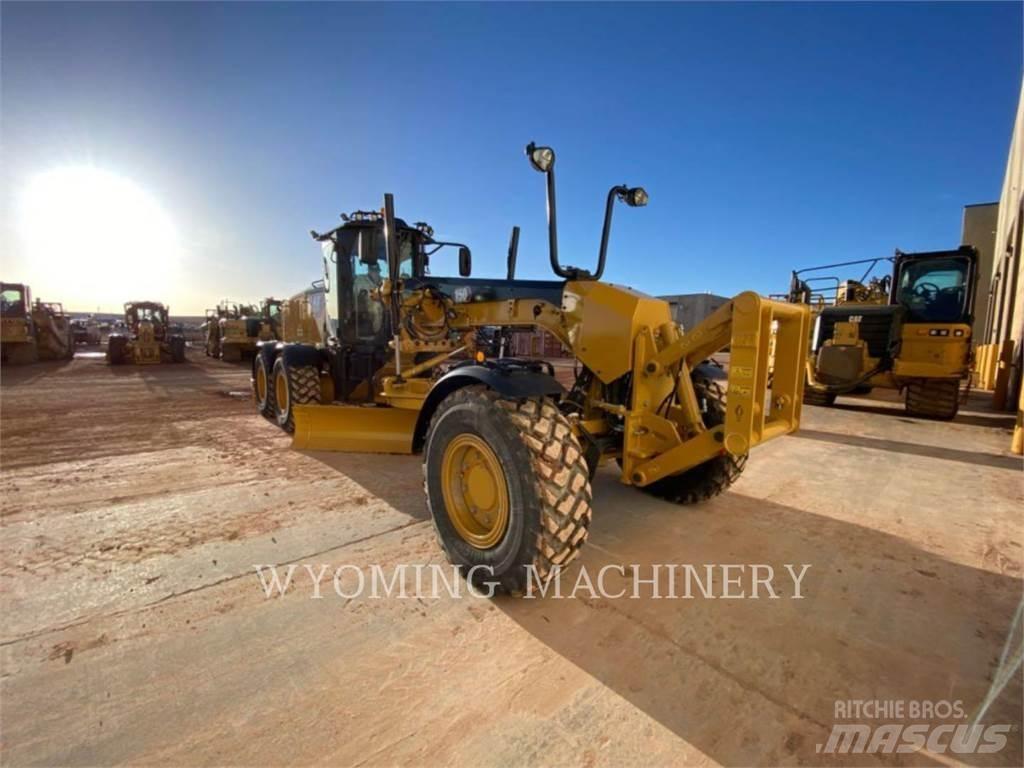 CAT 150 AWD Gredere