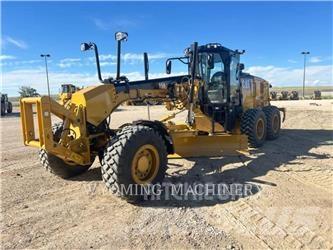 CAT 150 AWD Gredere