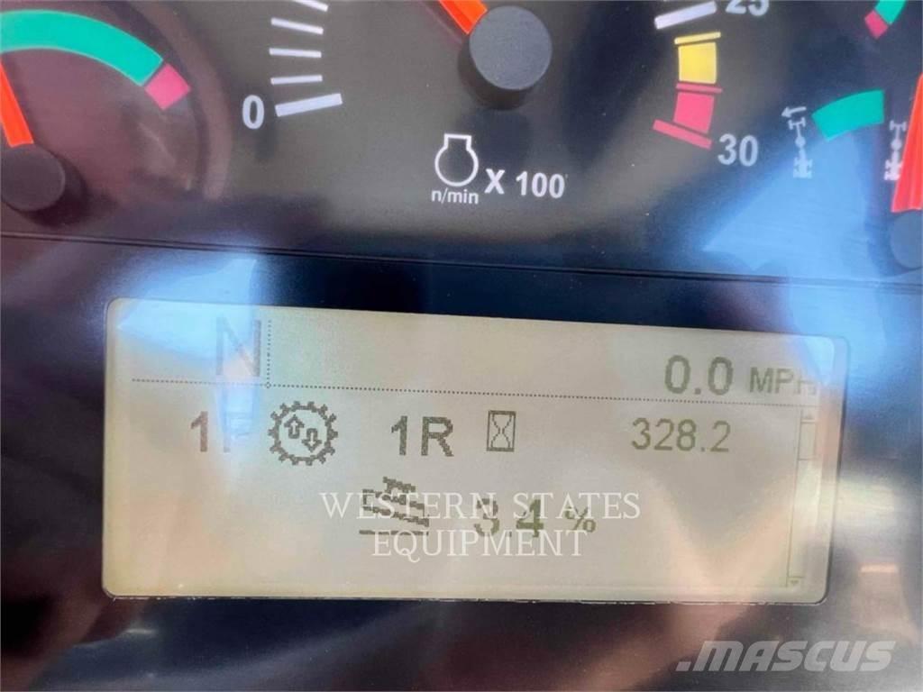 CAT 150 AWD Gredere