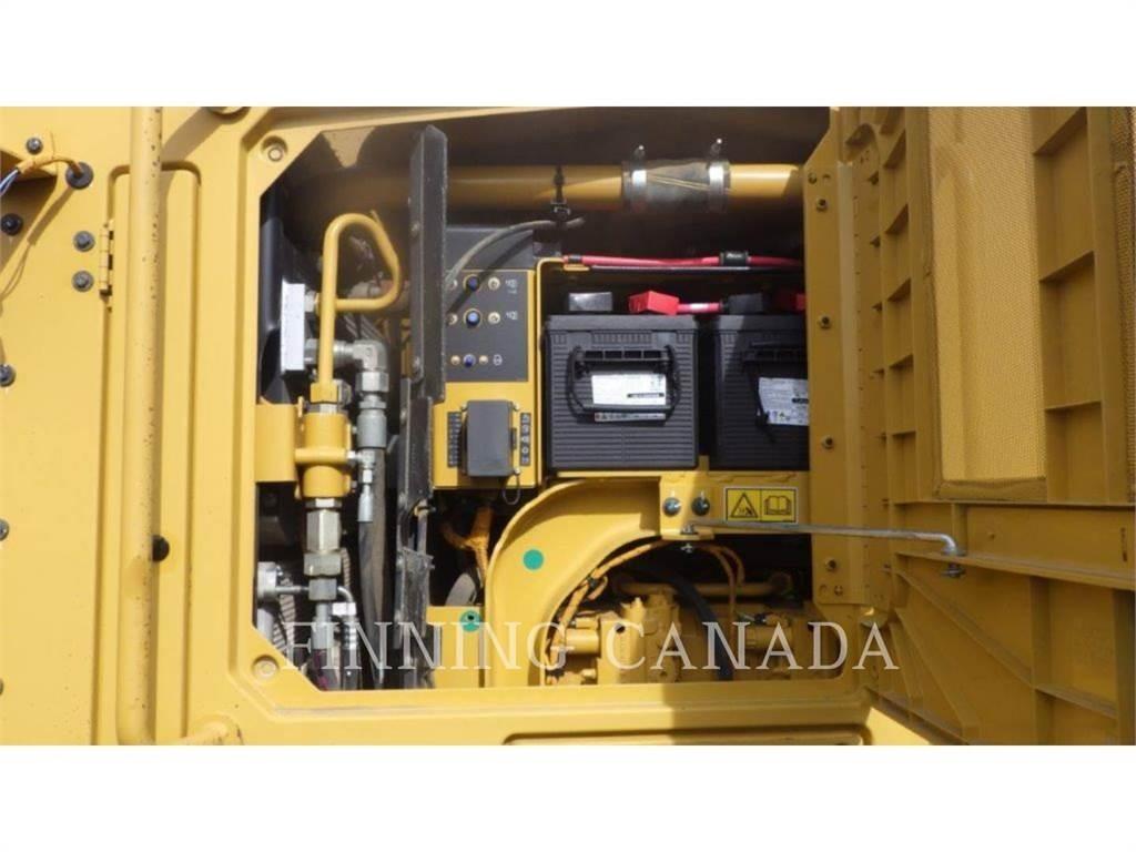 CAT 160-15 AWD Gredere