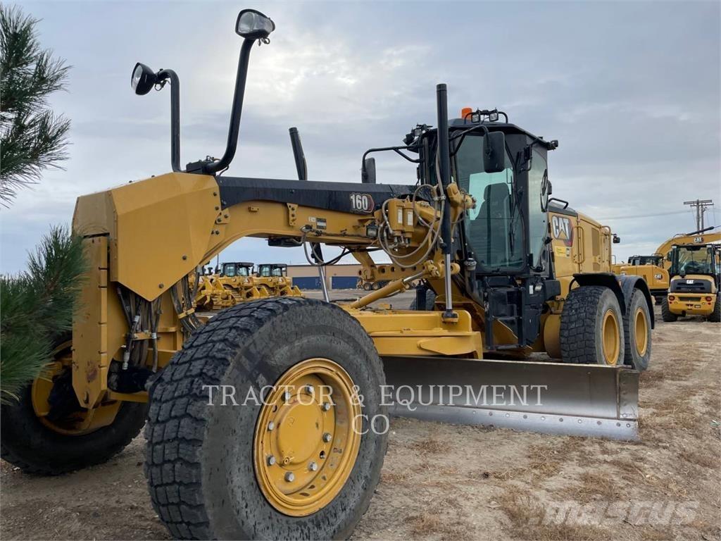 CAT 160 AWD Gredere