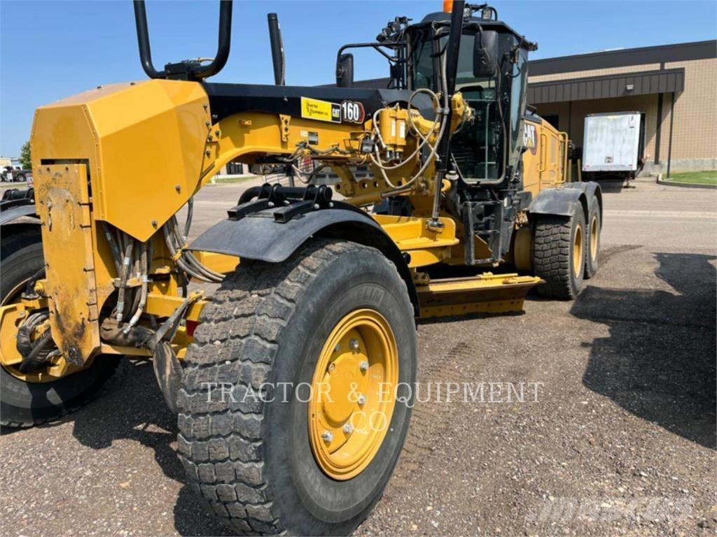 CAT 160 AWD Gredere