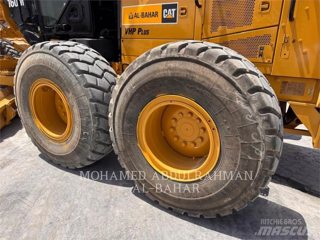 CAT 160M AWD Gredere