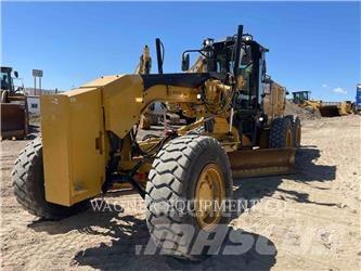 CAT 160M3 AWD Gredere