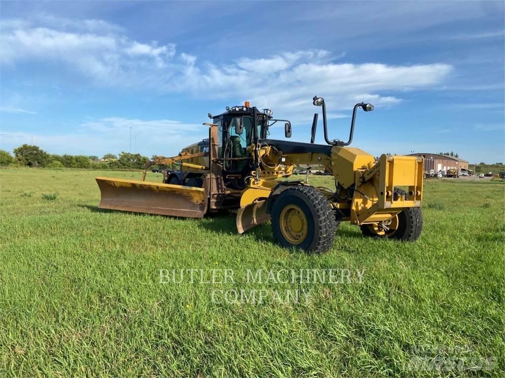 CAT 160M3 AWD Gredere