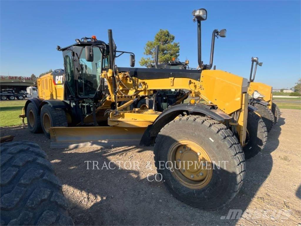 CAT 160M3 AWD Gredere