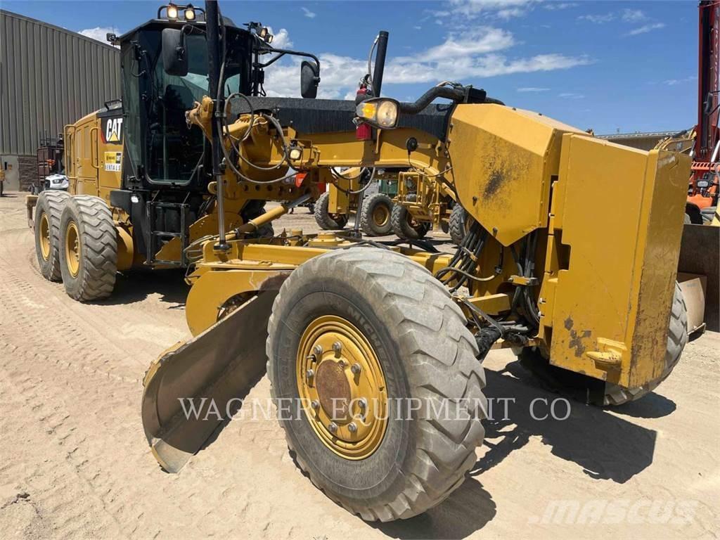 CAT 160M3 AWD Gredere