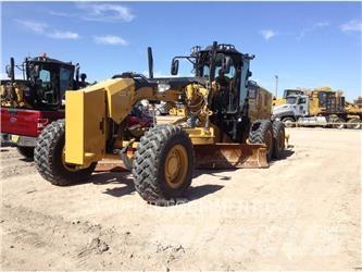 CAT 160M3 AWD Gredere