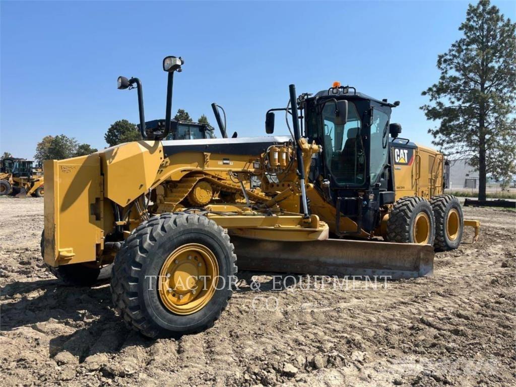 CAT 160M3 AWD Gredere