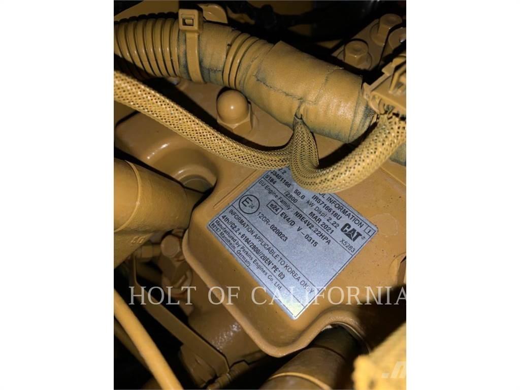 CAT 226 HF Mini incarcator