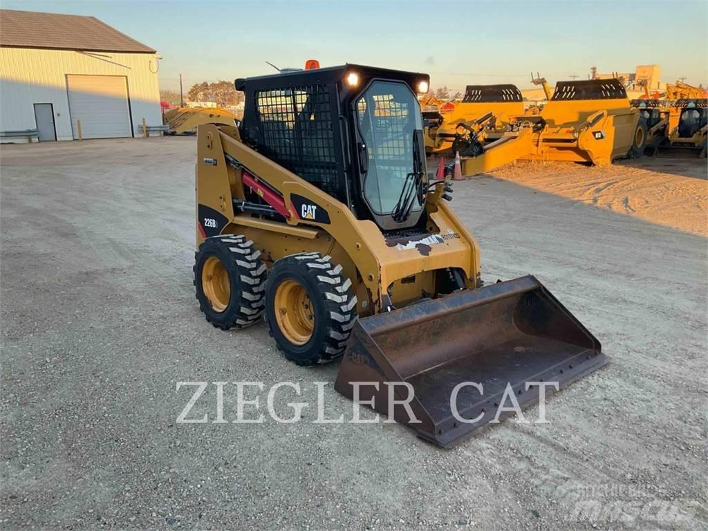 CAT 226B3 Mini incarcator