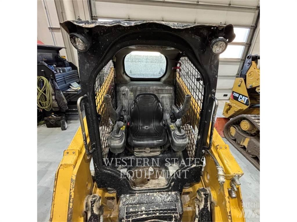 CAT 226D Mini incarcator