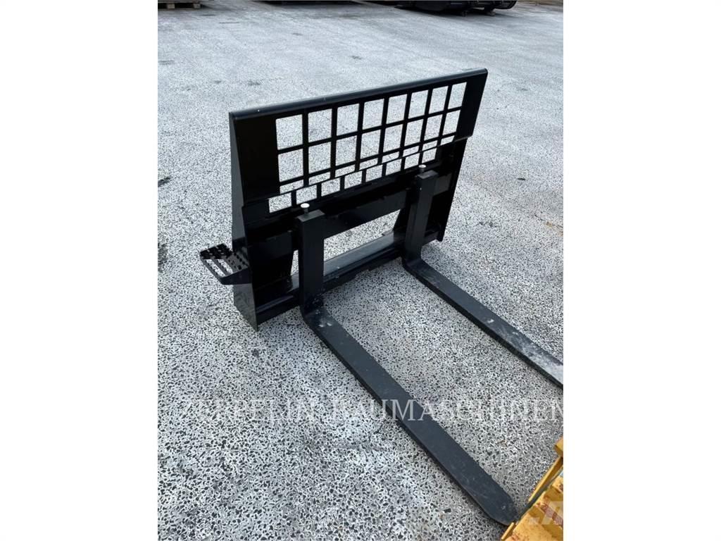 CAT 226D Mini incarcator