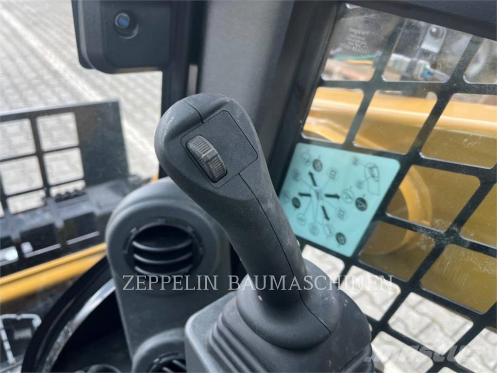 CAT 226D Mini incarcator
