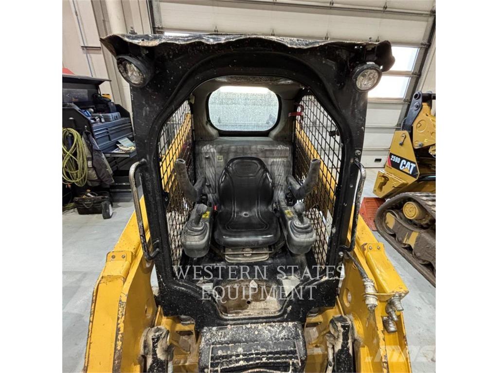 CAT 226D Mini incarcator