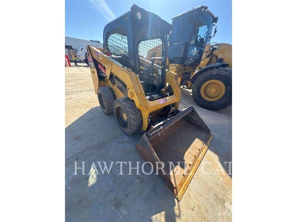 CAT 226D Mini incarcator