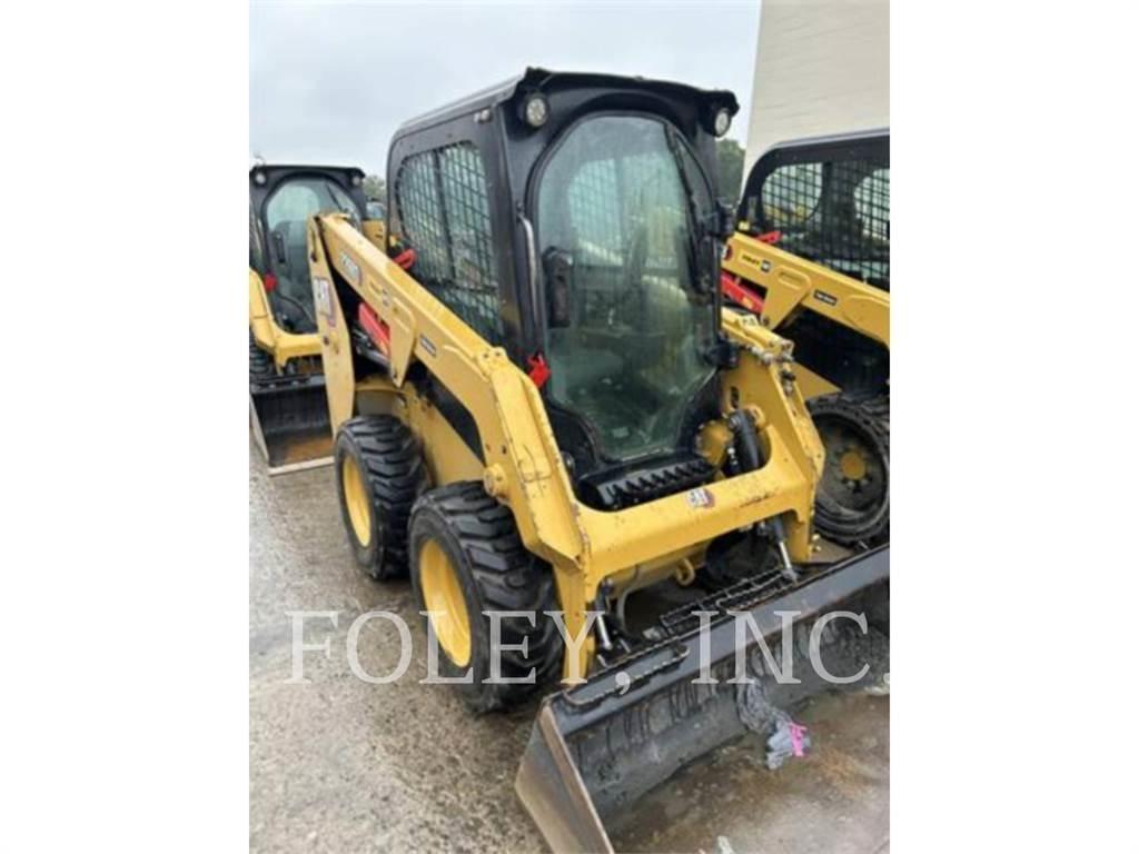 CAT 226D3 Mini incarcator