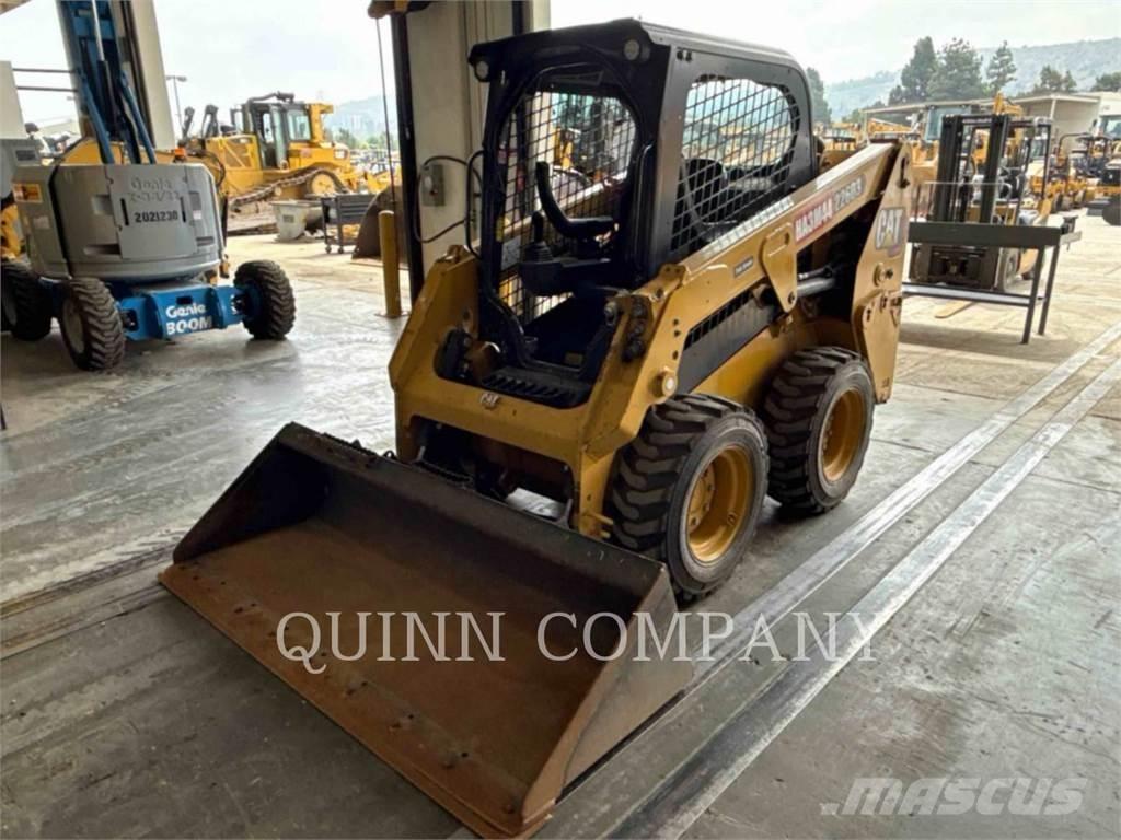 CAT 226D3 Mini incarcator