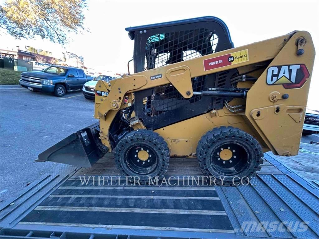 CAT 226D3 C1H2 Mini incarcator