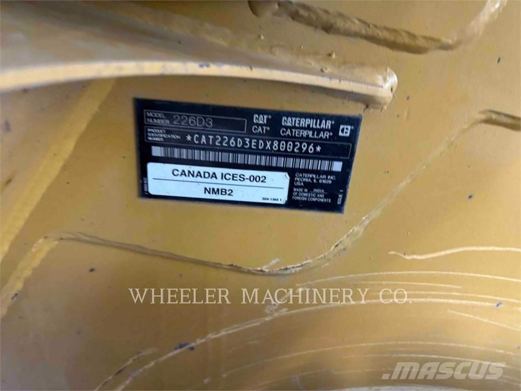 CAT 226D3 C1H2 Mini incarcator