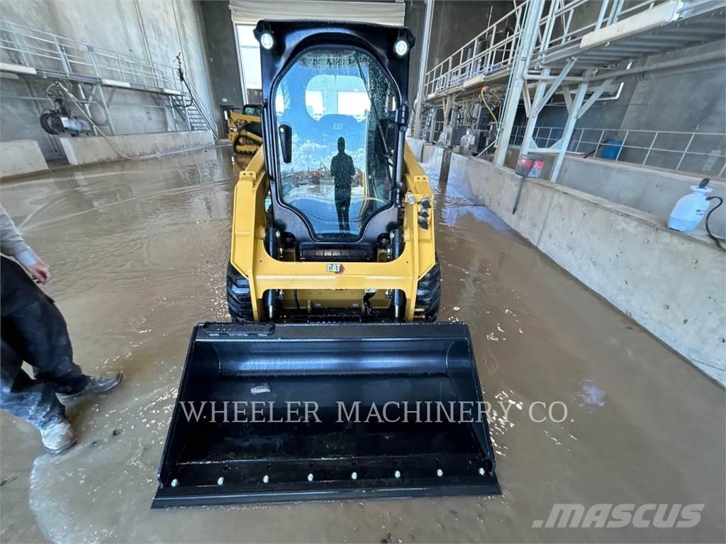 CAT 226D3 C3H2 Mini incarcator