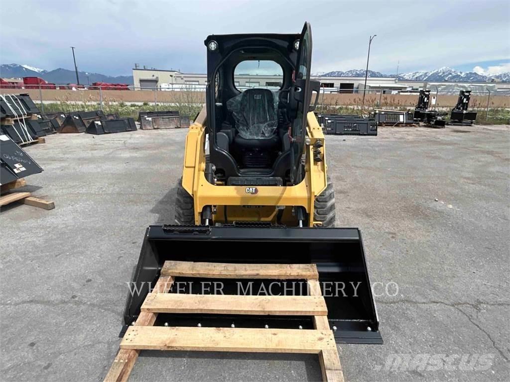 CAT 226D3 C3H2 Mini incarcator