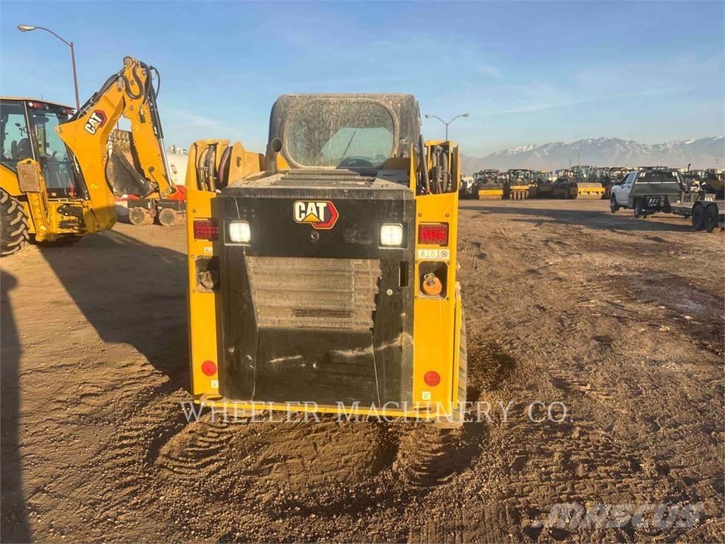 CAT 226D3 C3H2 Mini incarcator
