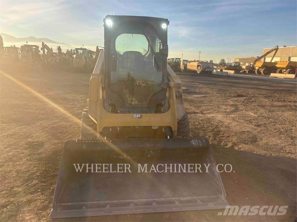CAT 226D3 C3H2 Mini incarcator