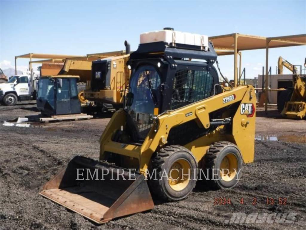 CAT 226D3 CA Mini incarcator