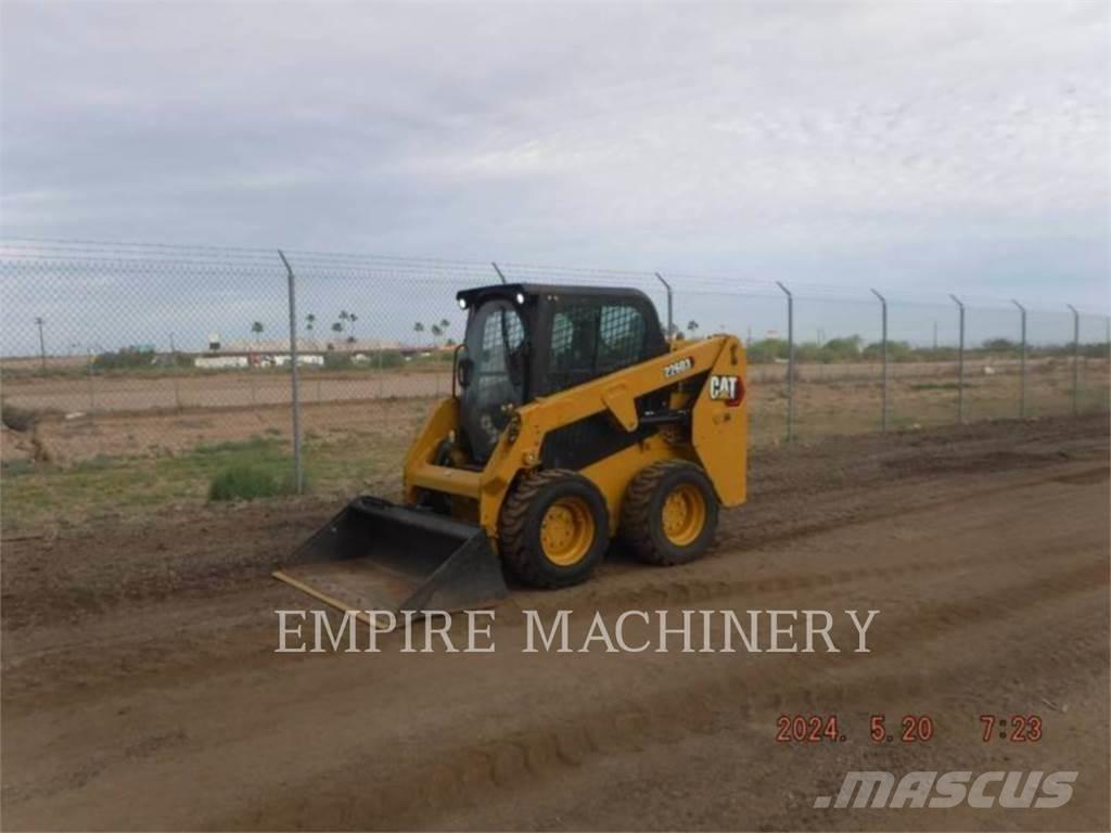 CAT 226D3 CA Mini incarcator
