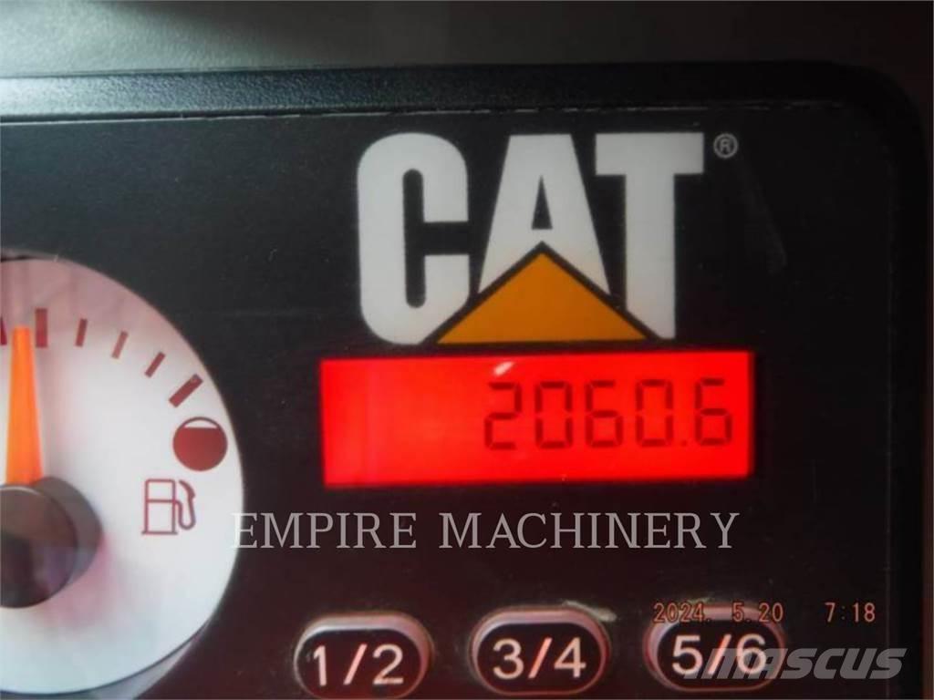 CAT 226D3 CA Mini incarcator