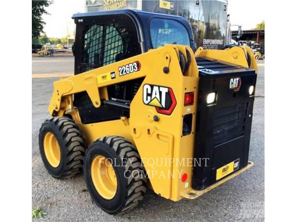 CAT 226D3STD1C Mini incarcator