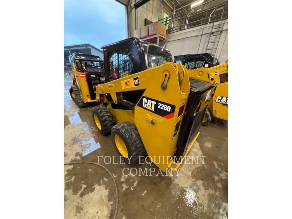 CAT 226DSTD1CA Mini incarcator