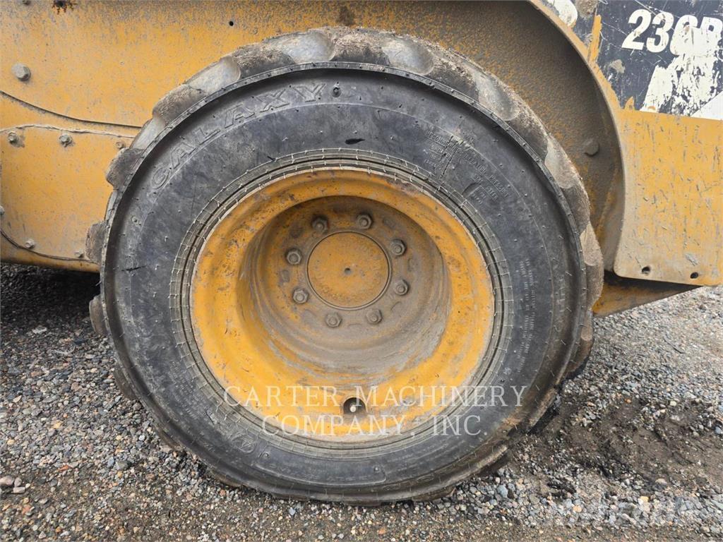 CAT 236B3 Mini incarcator