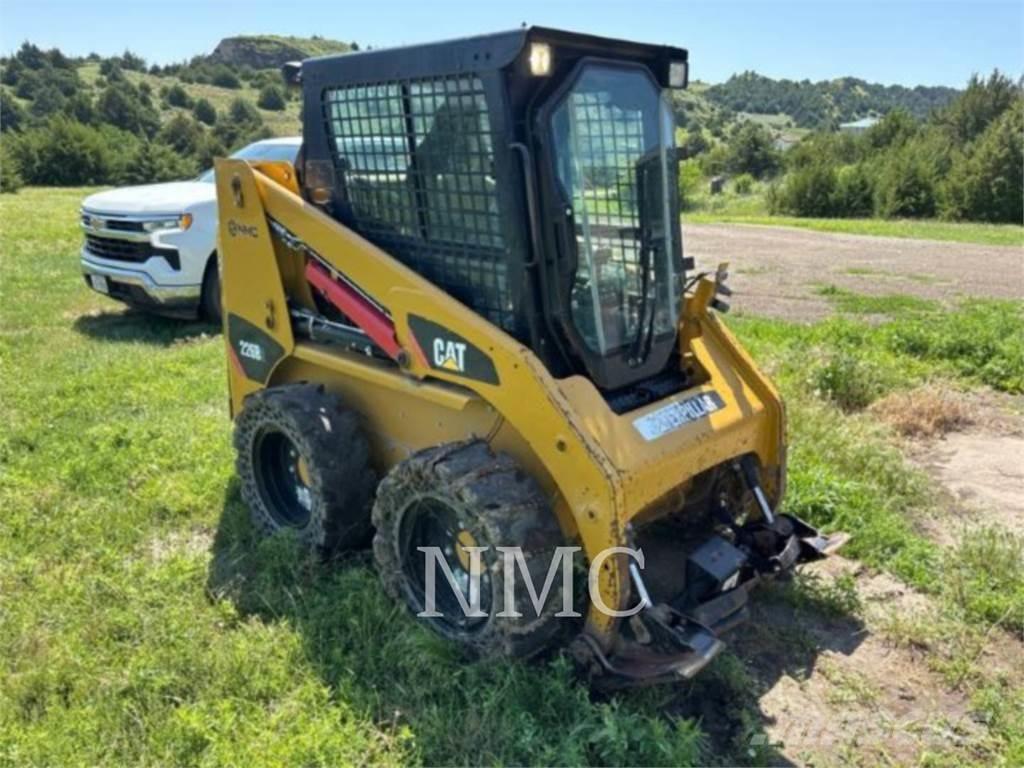 CAT 236B3 Mini incarcator