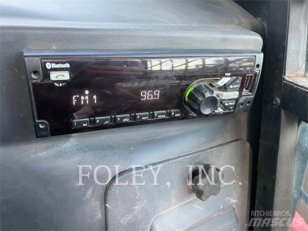 CAT 236D Mini incarcator