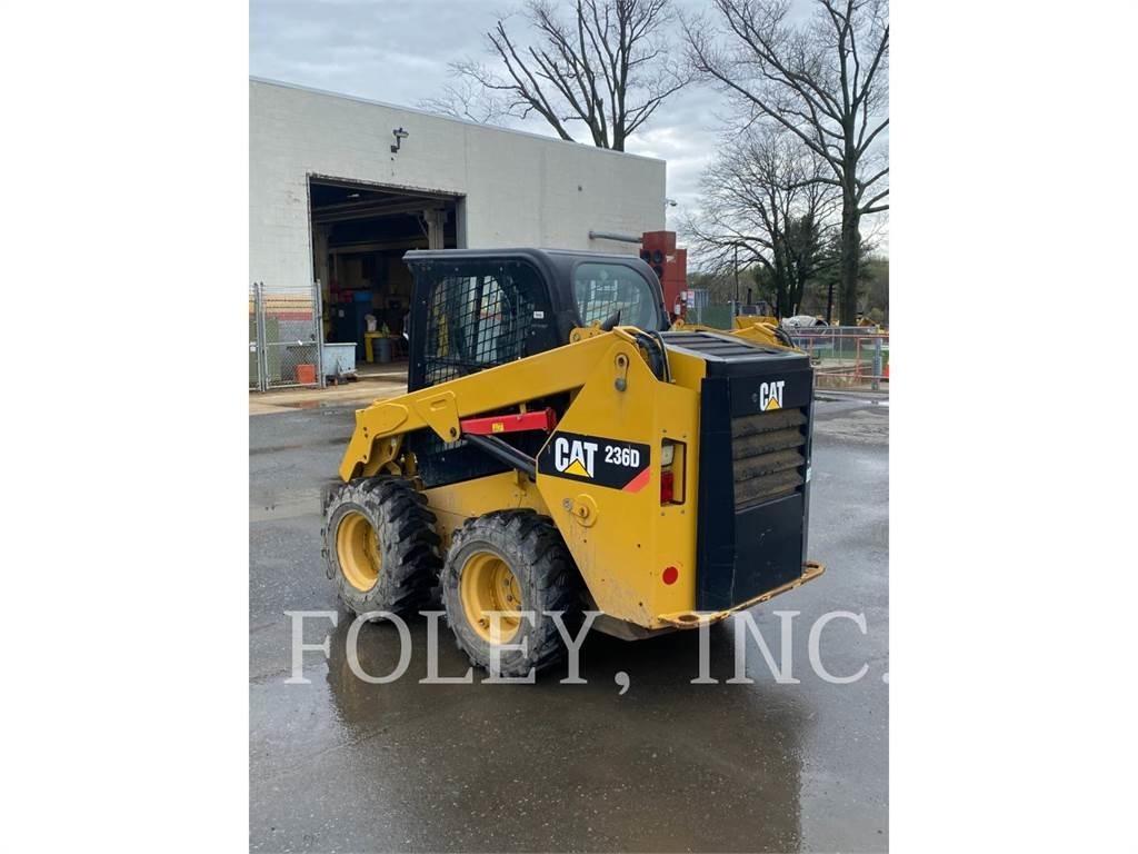 CAT 236D Mini incarcator