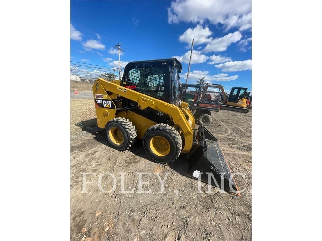 CAT 236D Mini incarcator