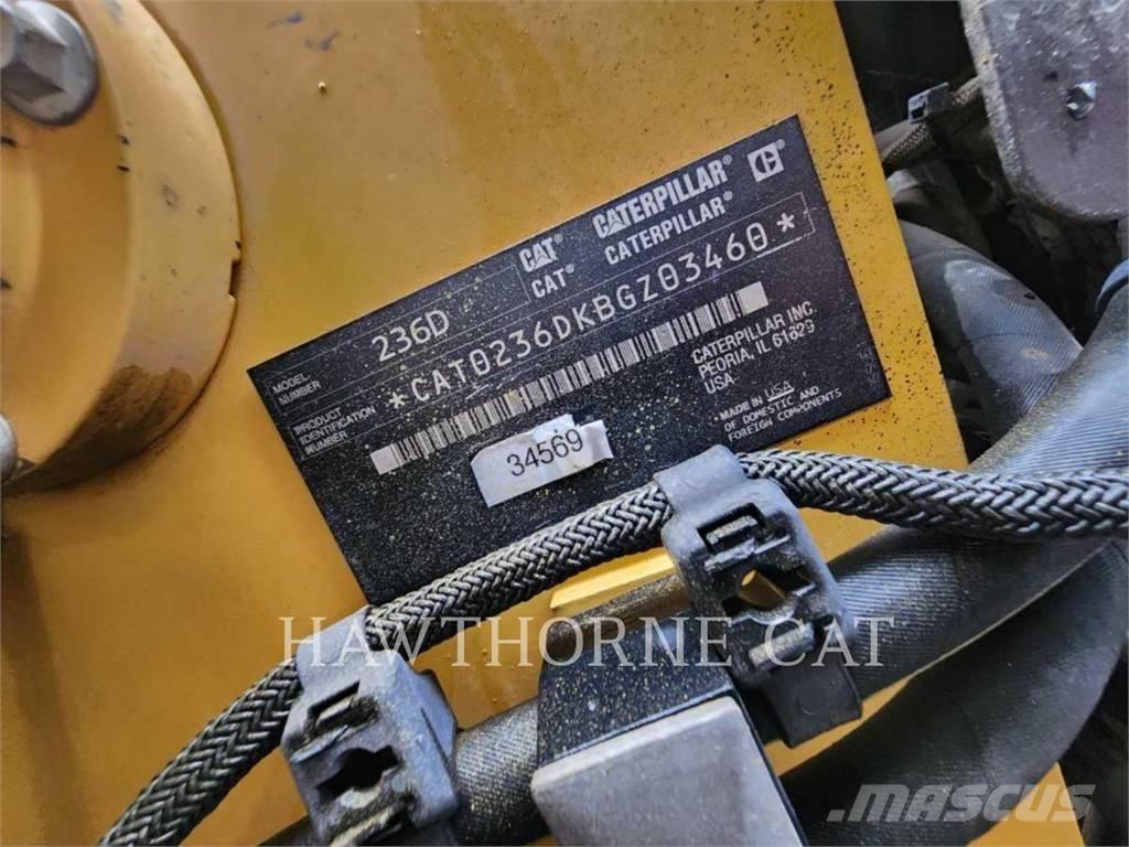 CAT 236D Mini incarcator