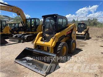 CAT 236D3 Mini incarcator
