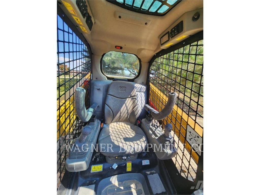 CAT 236D3 Mini incarcator